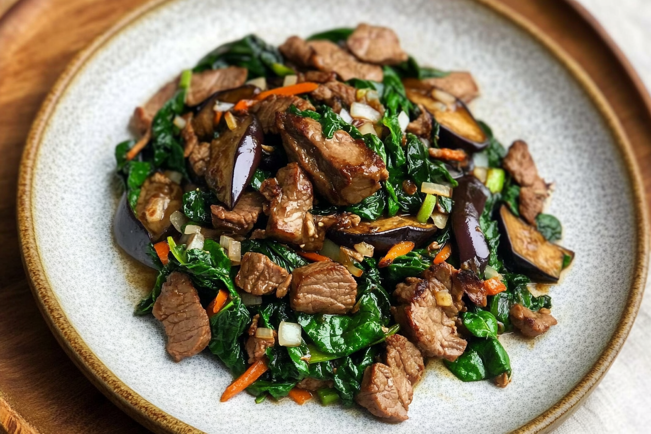 Salteado de ternera con espinacas
