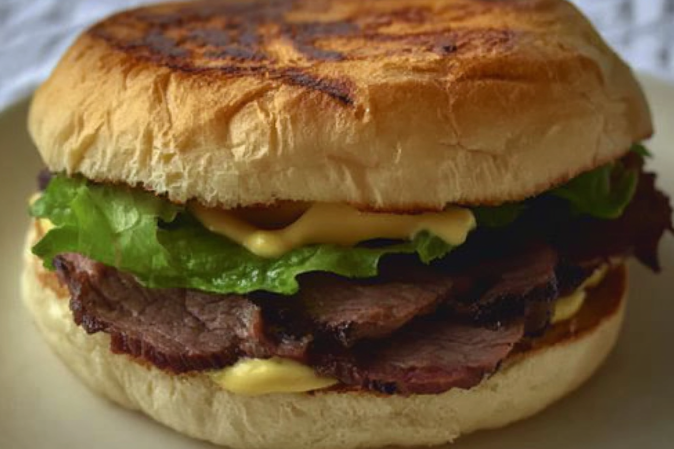 Sándwich de roast beef