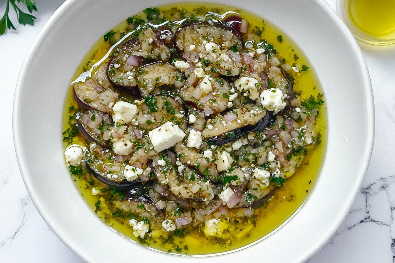 Ensalada griega de berenjena