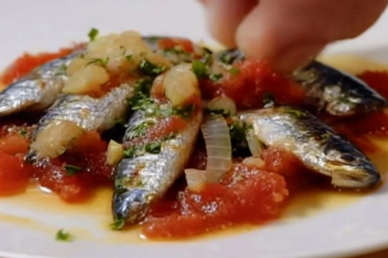 Sardinas con reducción de cebolla
